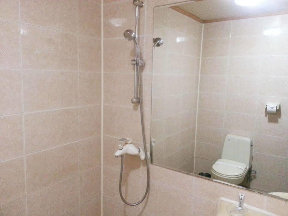 Hotel Noblesse Seul Zewnętrze zdjęcie