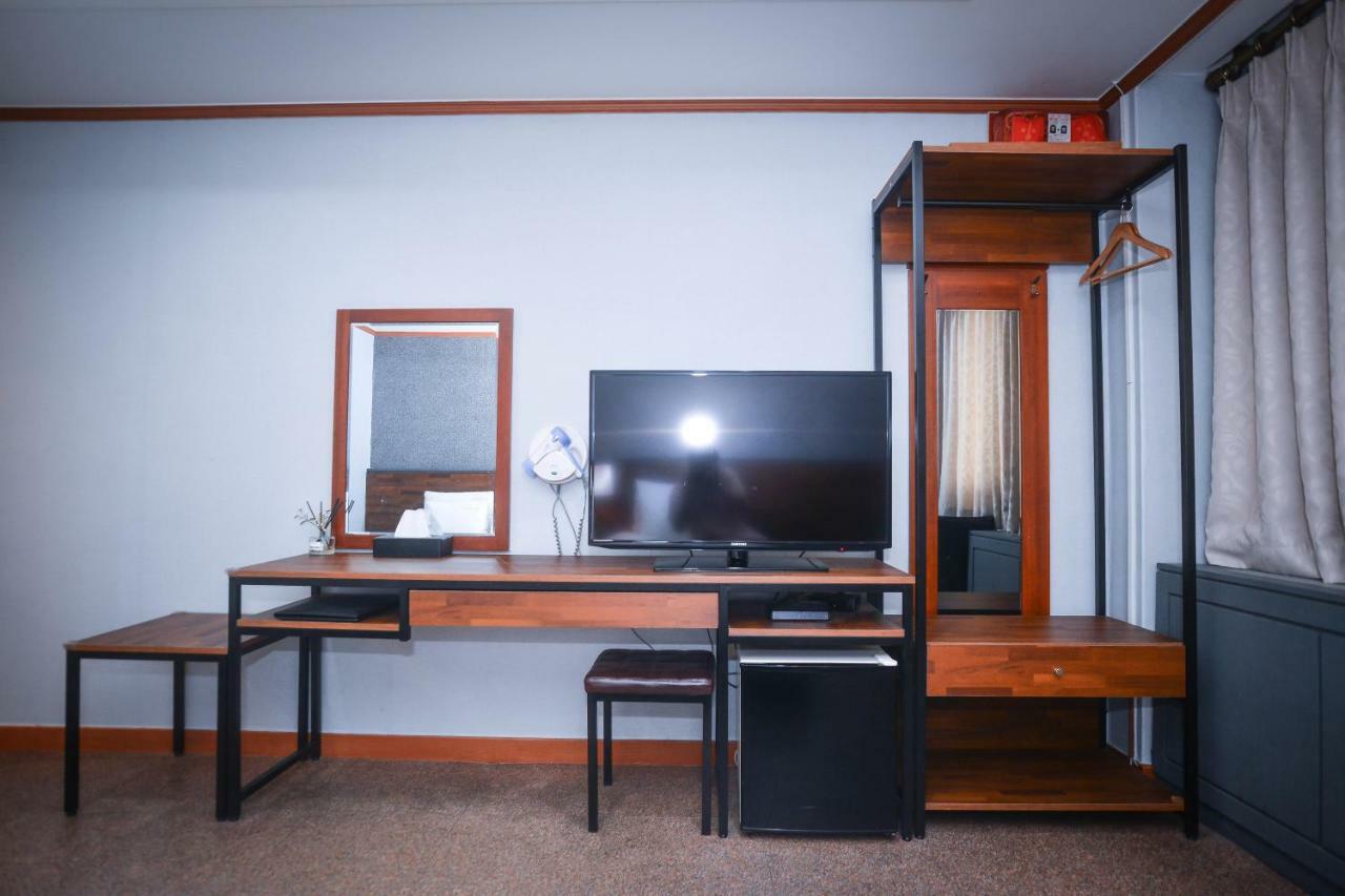 Hotel Noblesse Seul Zewnętrze zdjęcie