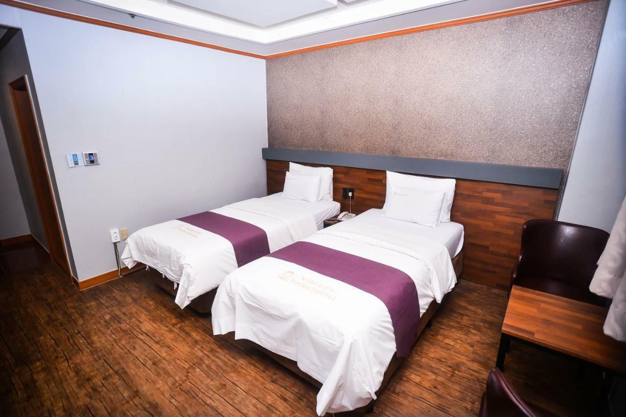Hotel Noblesse Seul Zewnętrze zdjęcie