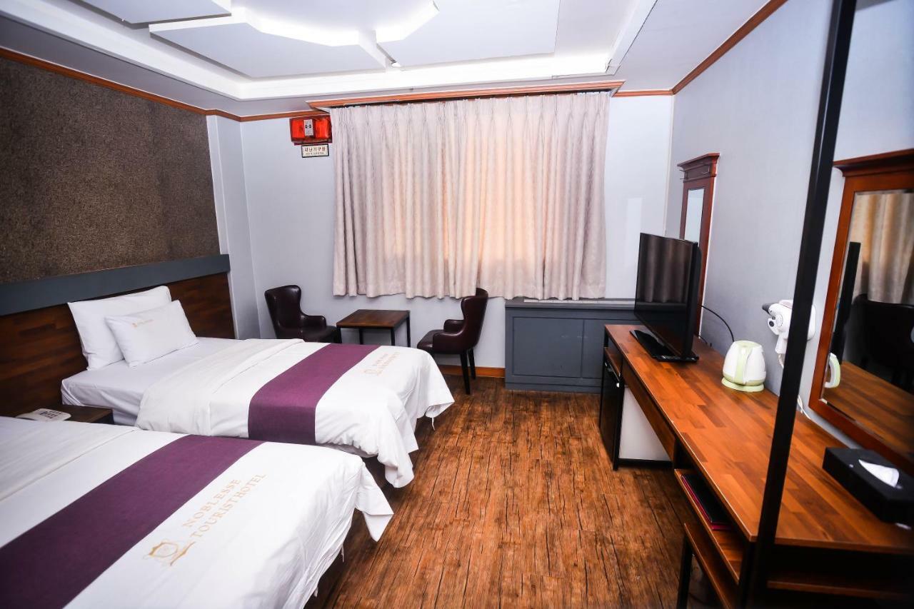Hotel Noblesse Seul Zewnętrze zdjęcie