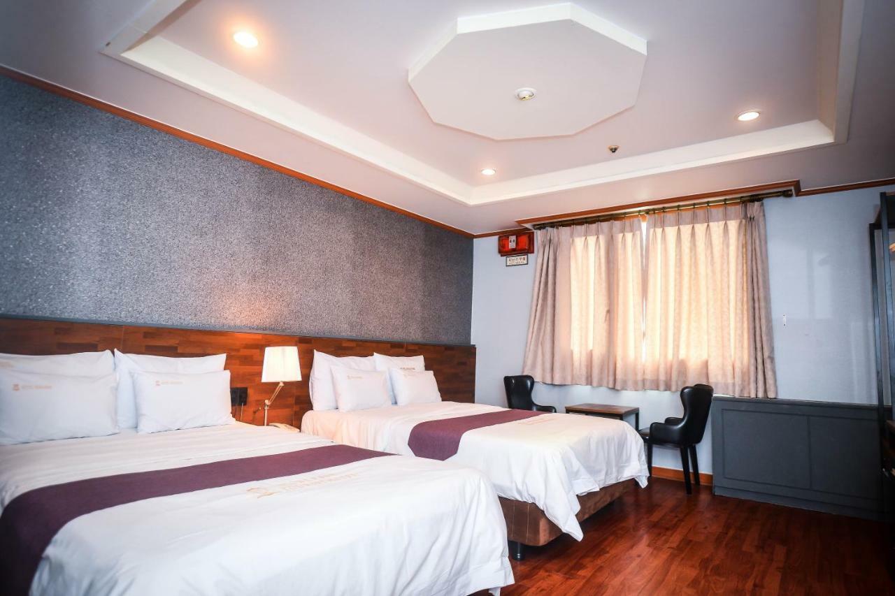 Hotel Noblesse Seul Zewnętrze zdjęcie
