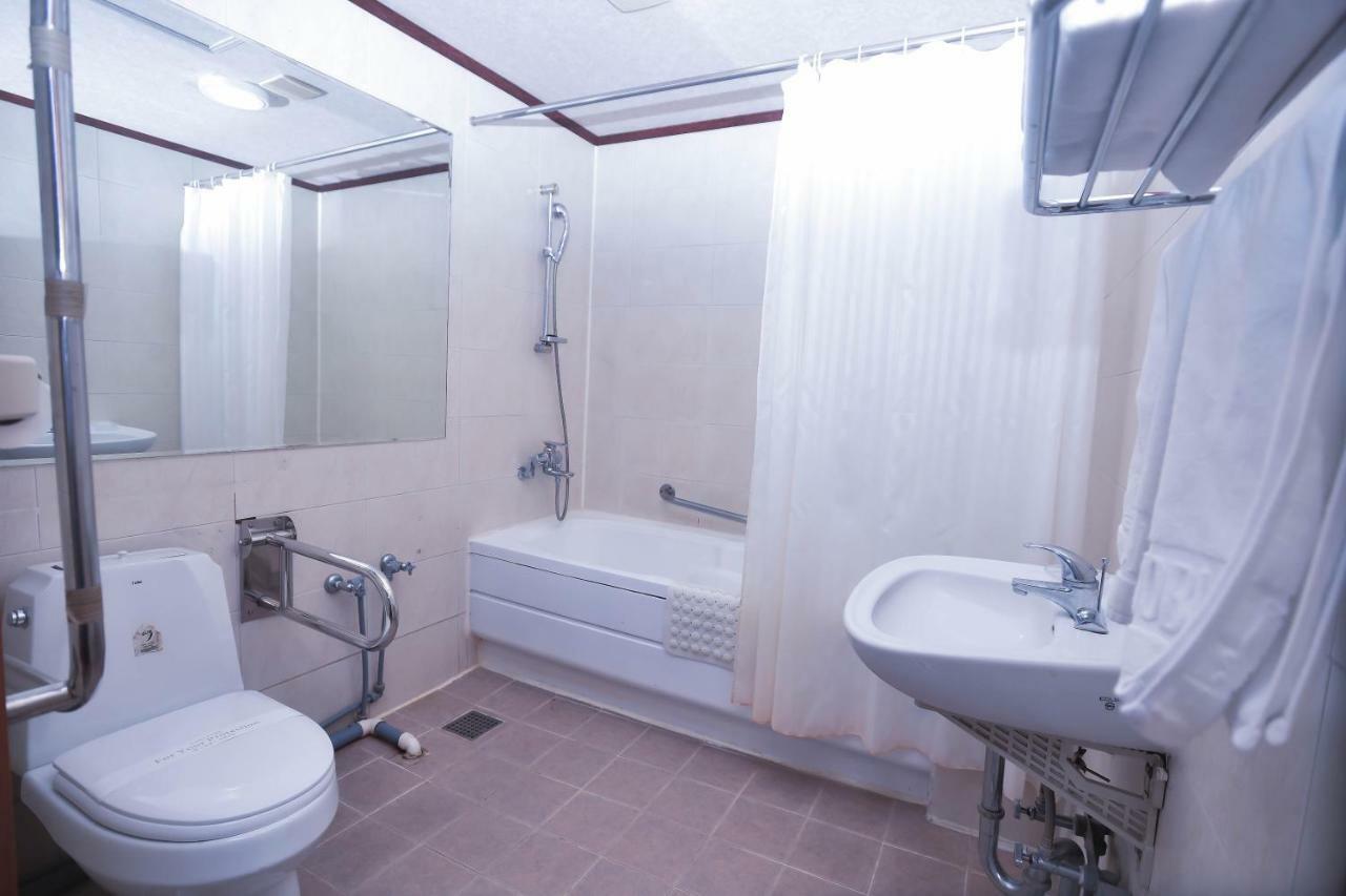 Hotel Noblesse Seul Zewnętrze zdjęcie